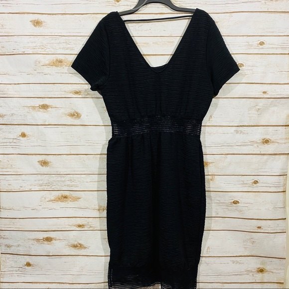 New Charlotte Russe plus size black short sleeve dress - Picture 5 of 6